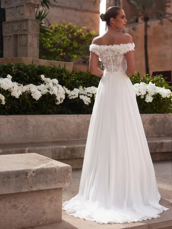 undefined Brautkleid Kollektion