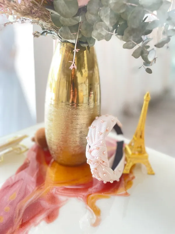 undefined Brautkleid Kollektion