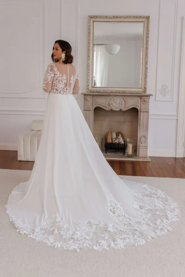 undefined Brautkleid Kollektion