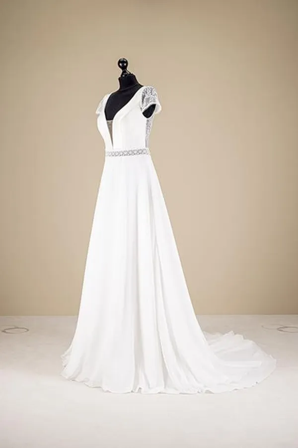 undefined Brautkleid Kollektion