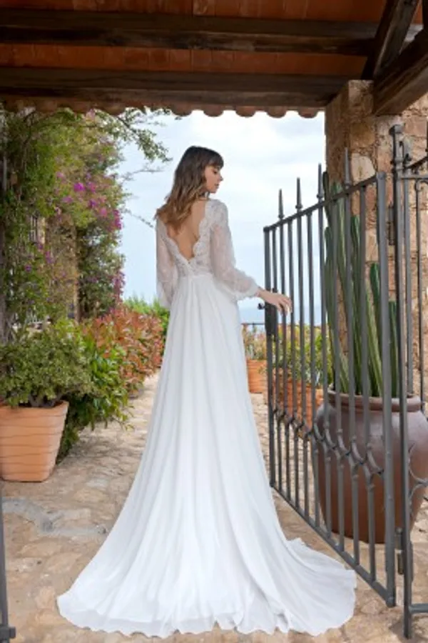 undefined Brautkleid Kollektion