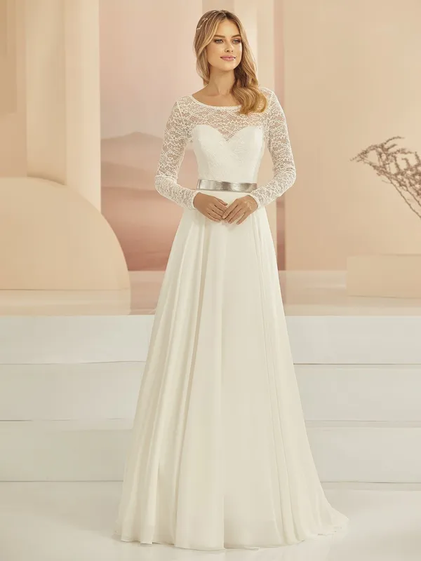 undefined Brautkleid Kollektion