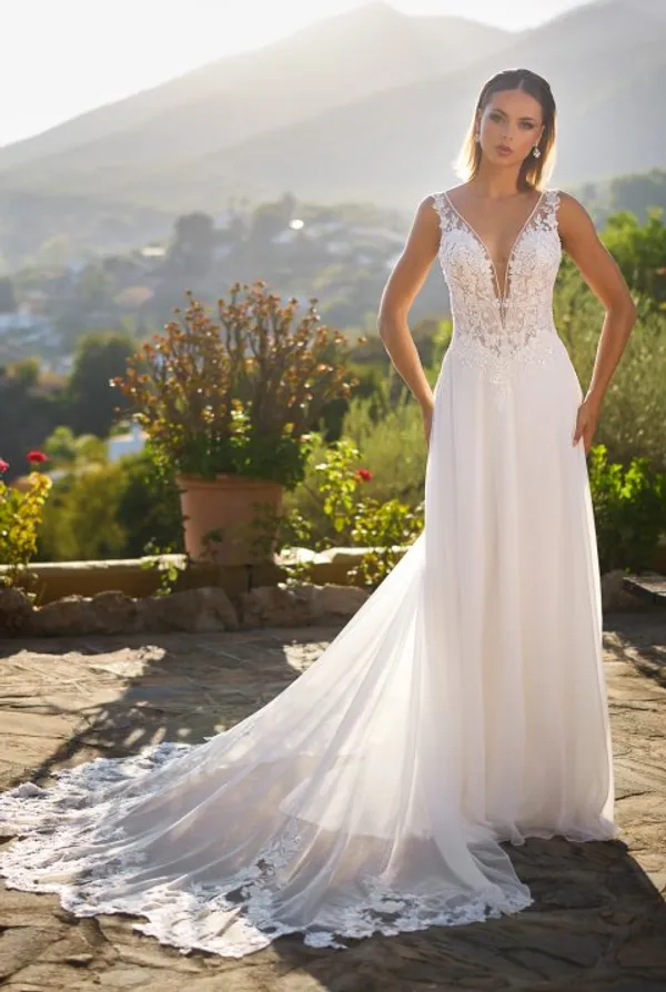 undefined Brautkleid Kollektion