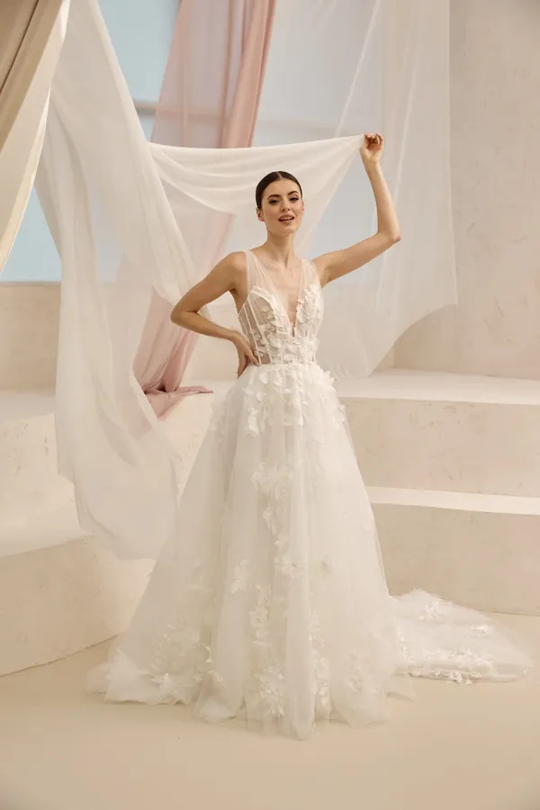 undefined Brautkleid Kollektion